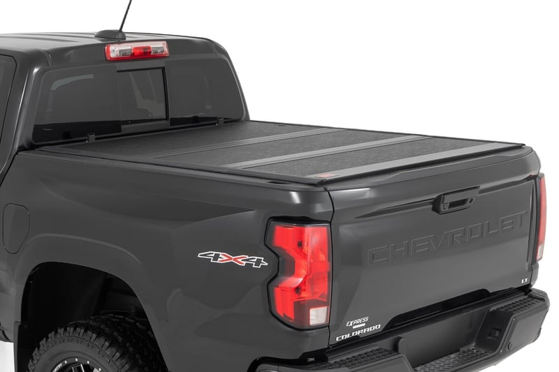 Hard Low Profile Bed Cover
5' Bed | Chevy/GMC Canyon/Colorado (15-26)